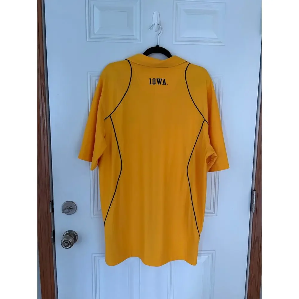 Men’s Nike Iowa Hawkeyes Dri-Fit Polo Size XL
